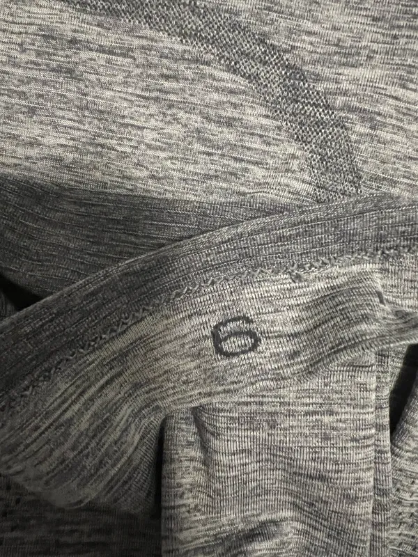 Lululemon Swiftly Tech Short Sleeve - Image 3