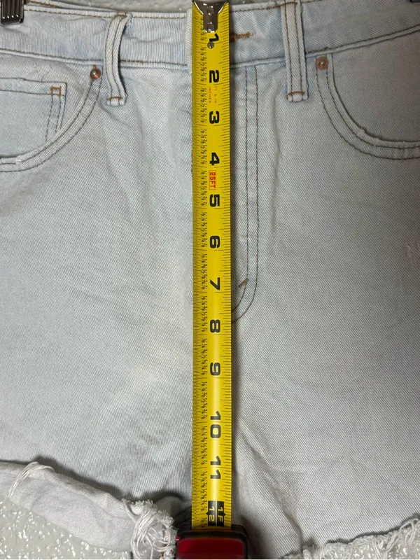 Wild Fable Cutoff High Waist Light Wash Jean Shorts Size 6 - Image 5