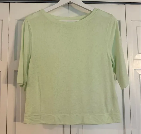 Athleta easy breeze serene neon green linen blend tshirt size xxs - Image 3
