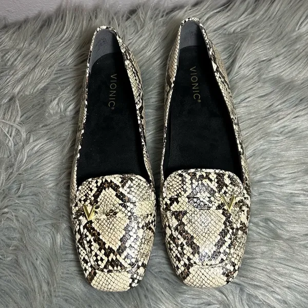 Vionic Hayes Loafer Ivory/Multicolor Snakeskin Patterned Loafers Size 9 - Image 7