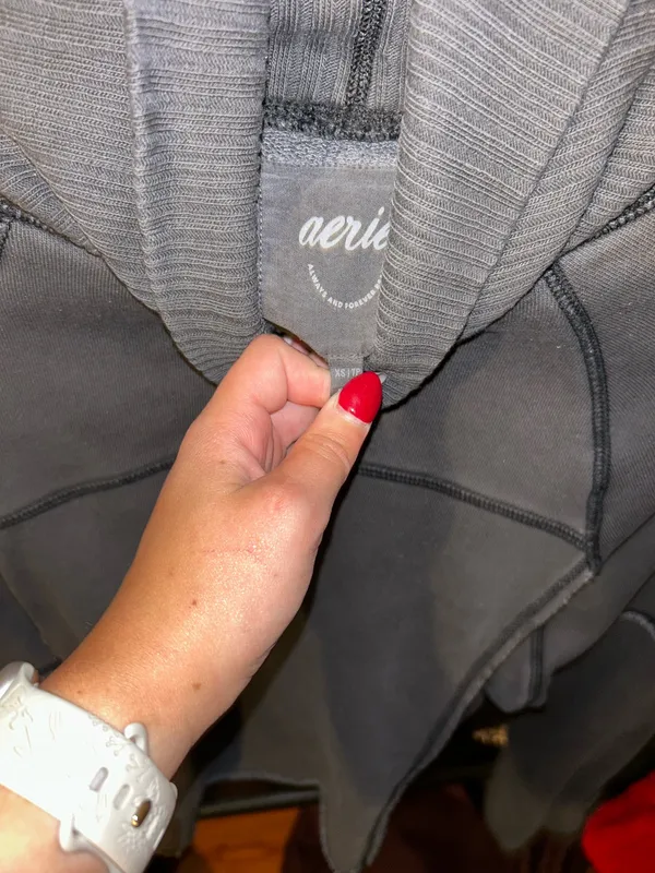 Aerie Sweatshirt Cropped Grey - Image 2