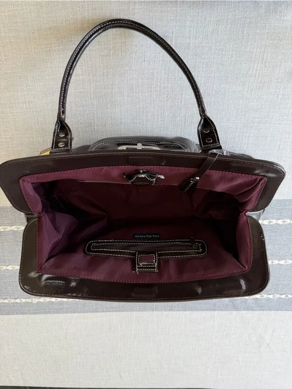NWT Y2K Franco Sarto Glossy Patent Shoulder Bag in Chocolate Dark Brown Large - Image 9