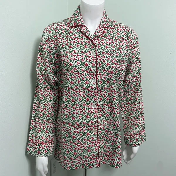 Roller Rabbit Holly Berry Christmas Pajama Top - Image 3