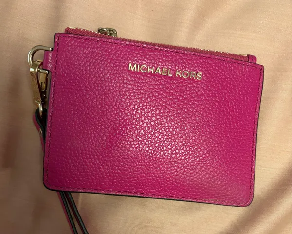 Michael Kors Wallet Wristlet - Image 5