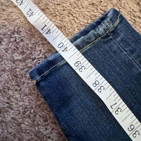 American Eagle distressed Curvy Super High Rise Jeggings‎ dark wash size 4 - Image 9