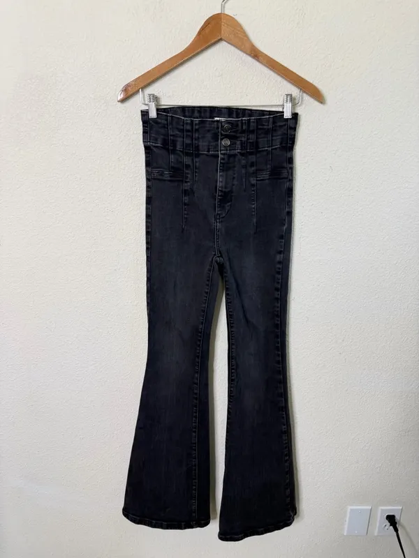 Free People We the Free Jayde Flare Jeans Charcoal Black Womens Size 27 - Image 2
