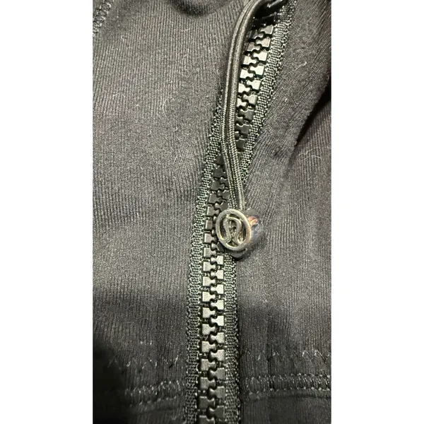 Lululemon Define Jacket Black Size 6 Full Zip Luon Activewear Yoga Coat 4675 - Image 4