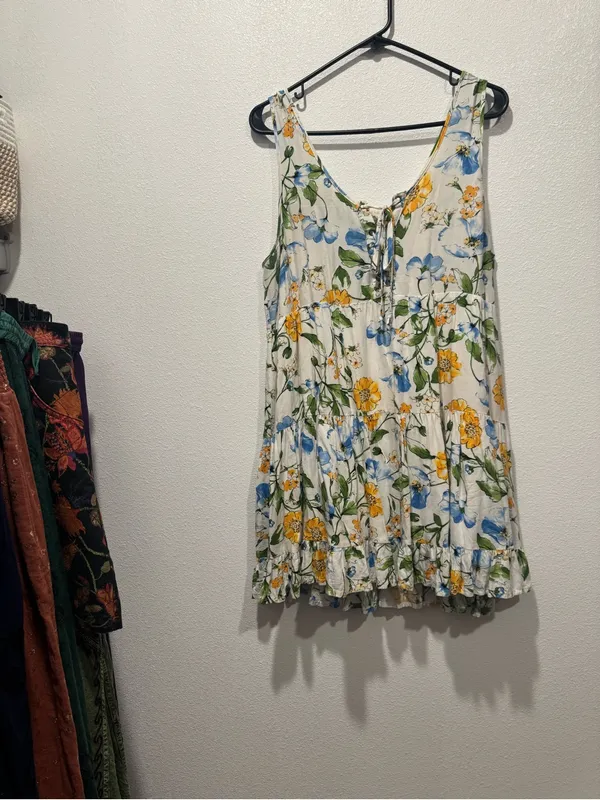 Altar’d State Floral Lace Up Tiered Mini Dress Large NWOT - Image 2