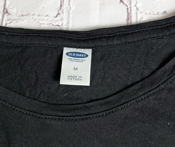 Old Navy Womens City Graphic Short Sleeve Sz M - Image 3