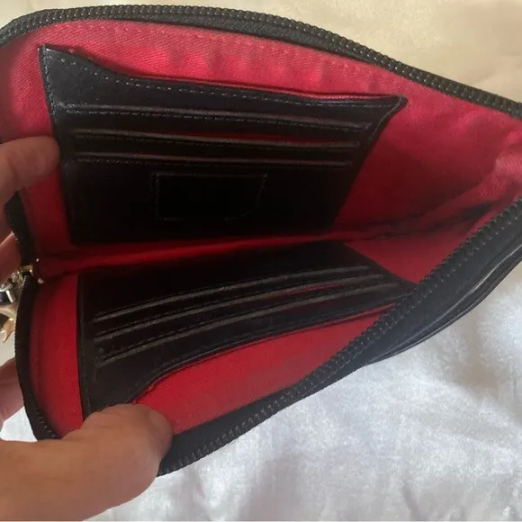 RARE Dooney & Bourke Limited Edition Scottie Dog Zip Around Wallet - Image 5