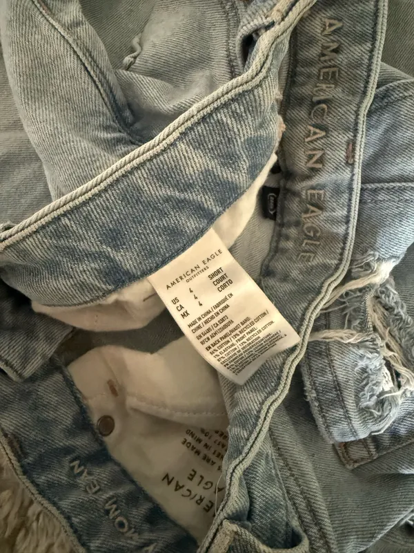 American Eagle Jeans Mom - Image 4