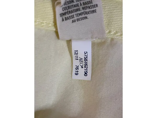 American Eagle Skinny Jeans Womens 14 Low Rise Butter Yellow Stretch Denim - Image 15