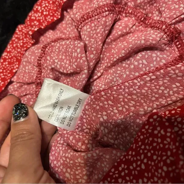 PRINCESS POLLY red floral print mini skirt size 0 women’s - Image 4