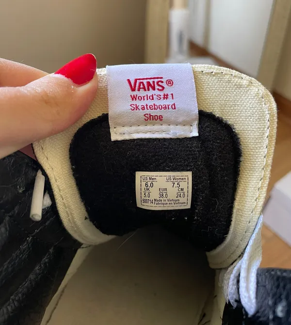 Vans High Top - Image 4