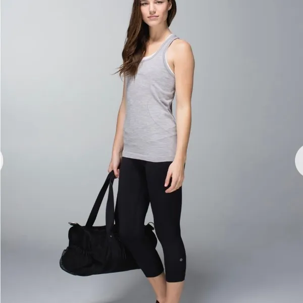 Lululemon Inspire Crop II *Luxtreme in Black size 8 - Image 6