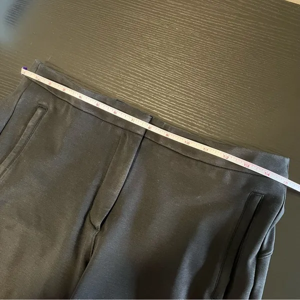 Lululemon Women’s Black On The Move‎ Pants Women’s 6 - Image 13