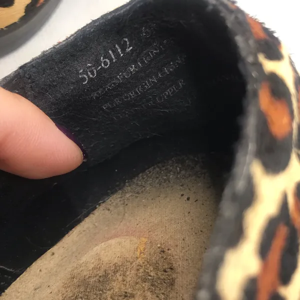 Bella Vita "Reese" Black Leather And Animal Print Fur Slip On Loafer Shoes (6) - Image 12