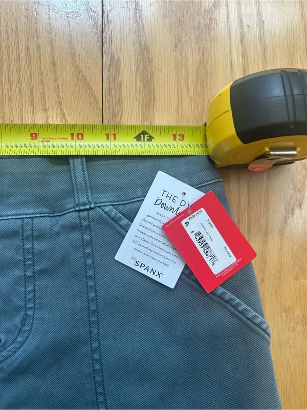 NWT SPANX Women's Stretch Twill Cargo Shorts Size XS Hazy Grey Pull-On 20318R 5” - Image 6