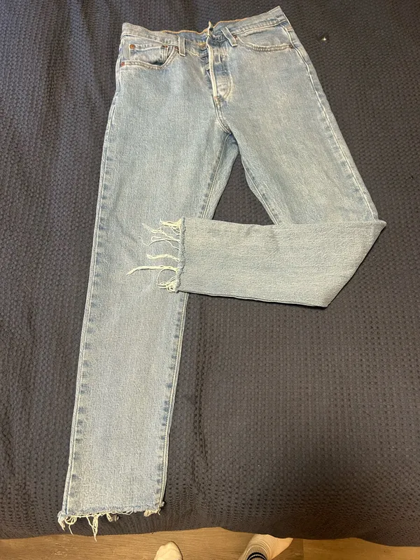 Levi’s light wash 591 Jeans - Image 3