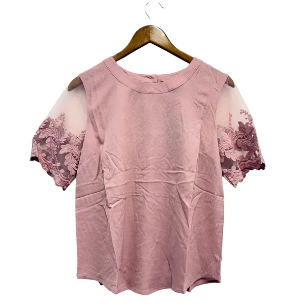 Lulus Lisa Marie Mauve Pink Embroidered Top size Medium NWT - Image 2