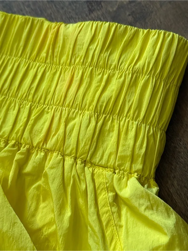 Athleisure Gorpcore Festival Running Yellow Stretch High-Waist Shorts Size XS - Image 3