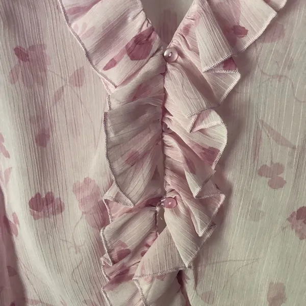 New ASOS DESIGN frill neck volume sleeve with button front in pink floral, sz 6 - Image 4