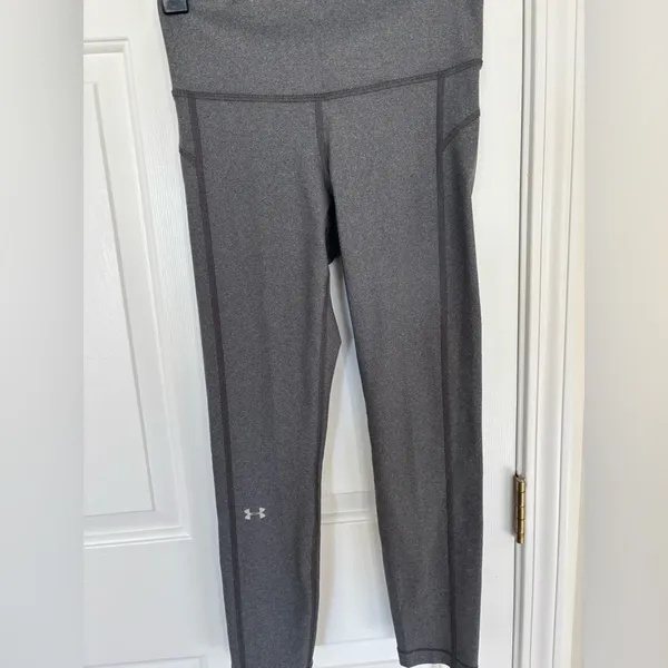 Womens under armour compression heat gear grey leggings - Image 2