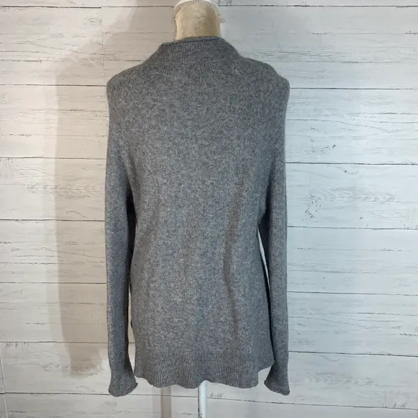 J. Crew gray fuzzy merino wool blend sweater womens size M - Image 7