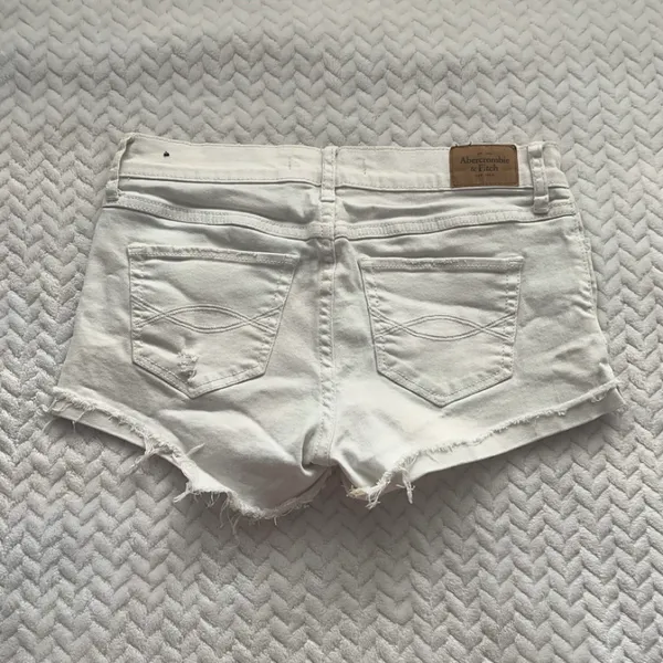 Jean Shorts - Image 2