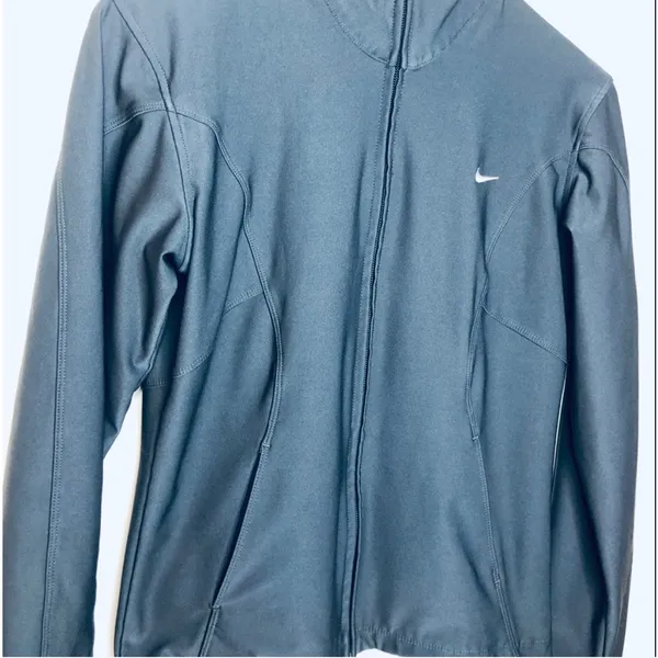 Nike Vintage Dri-Fit Full Zip Grey Jacket size Medium, Cropped Fit - Image 9