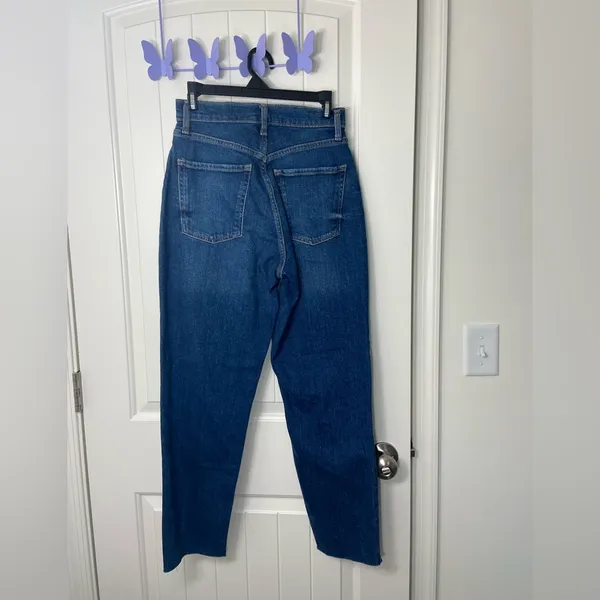 NEW Old Navy women’s extra high-rise curvy sky-hi‎ straight medium wash jeans 6 - Image 5