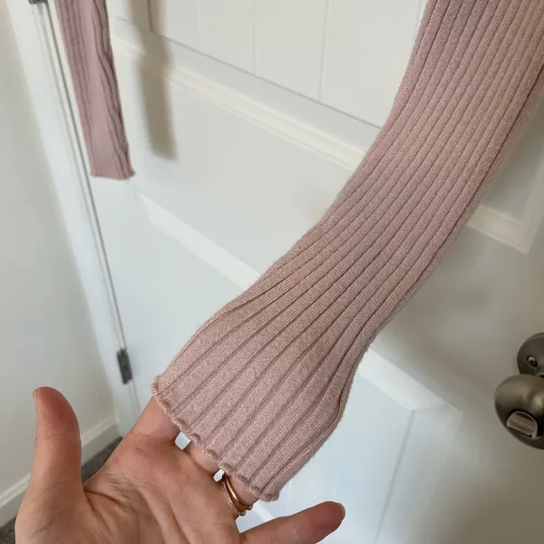 EUC | Garage women’s pale‎ pink cropped sweater — large - Image 2