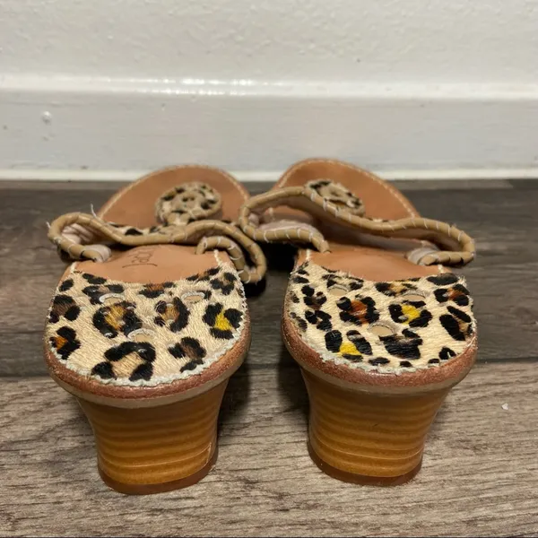 Jack Rogers Jacks Sandals Haircalf Flat Padded Thong 1/2” Heel Leopard Print 8 - Image 4