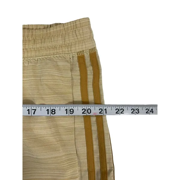 Adidas Women's Tan Running Shorts - Image 7