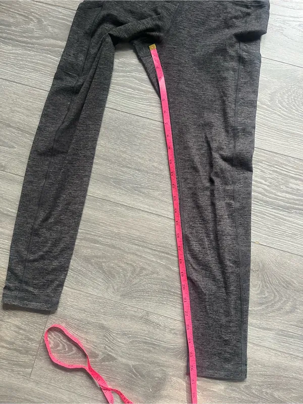 Offline by Aerie The Hugger High Rise Gray Soft Lounging Active Leggings Size M - Image 6