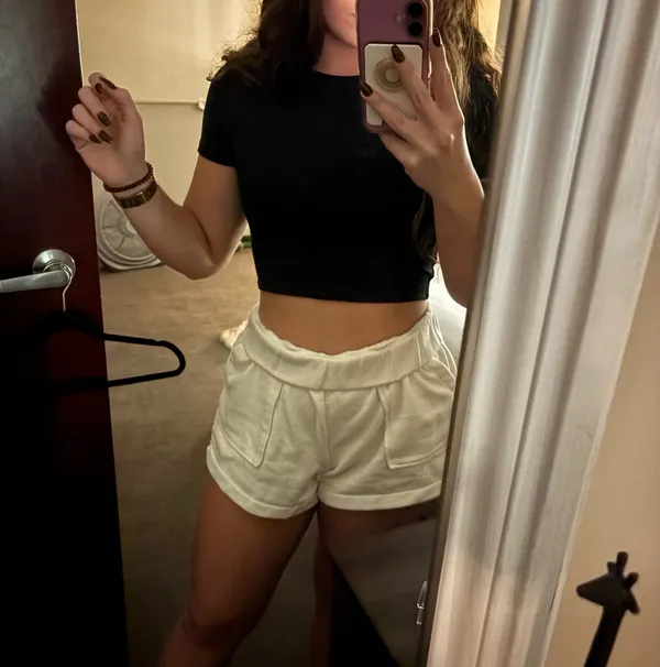 Aritzia Babaton Contour Top - Image 2