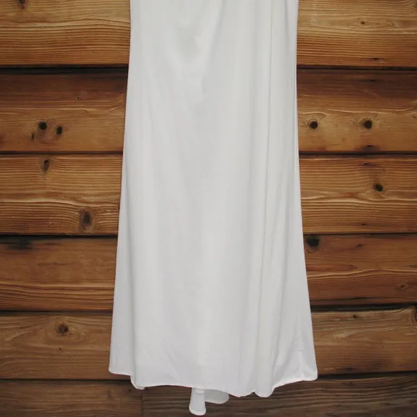 Mac Duggal 55709 Embellished Sleeve Jersey Wrap Gown White Size 4 - Image 8
