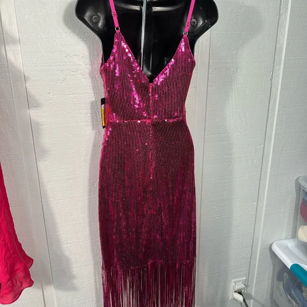 GUESS Women's Pink Sequined Dress Size 0 NWT - Image 7