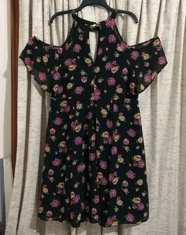Torrid Multi-Color Floral Print Chiffon Cold Shoulder V-Neck Dress - Image 7