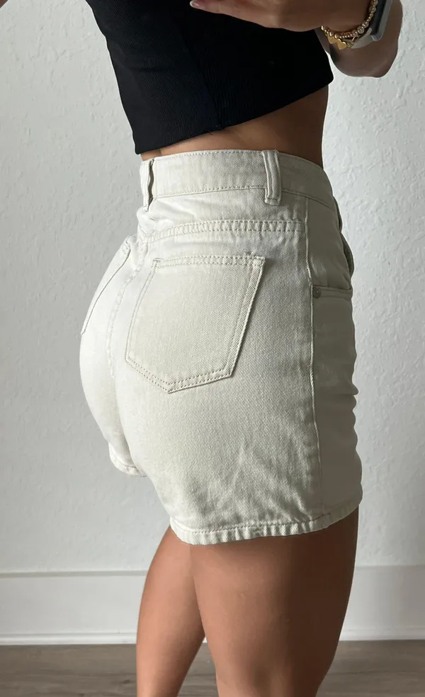 Princess Polly Shorts - Image 2