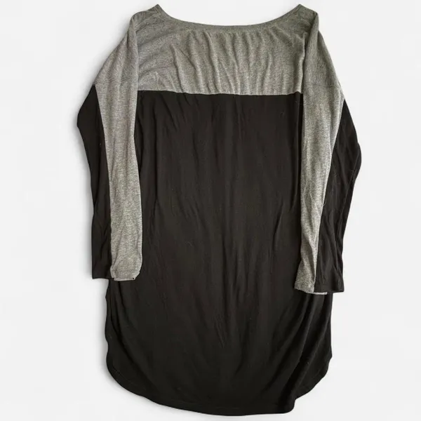 Victoria's Secret Women Long Sleeve T-Shirt Size L Colorblock Black Gray - Image 5