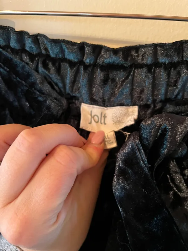 Velvet Paperbag Pants - Image 3