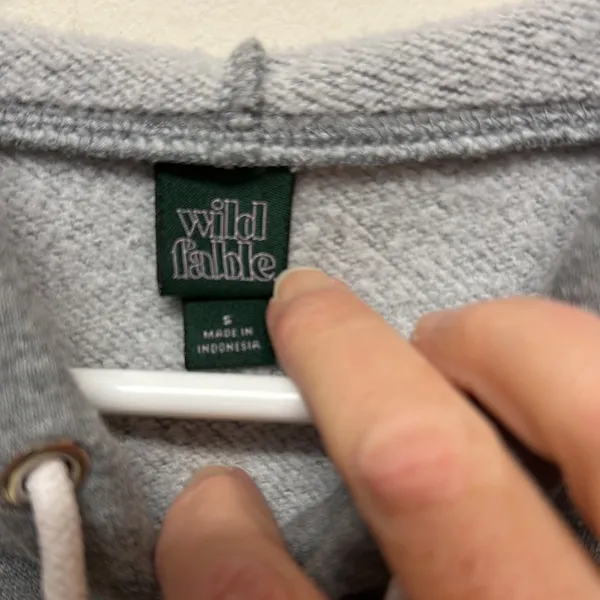 Wild Fable Gray Cropped Hoodie Sweatshirt with cord size S - Image 2