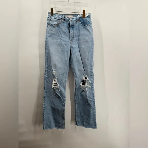 Levi's® Premium RIBCAGE‎ STRAIGHT ANKLE WOMEN'S JEANS size 29 - Image 4