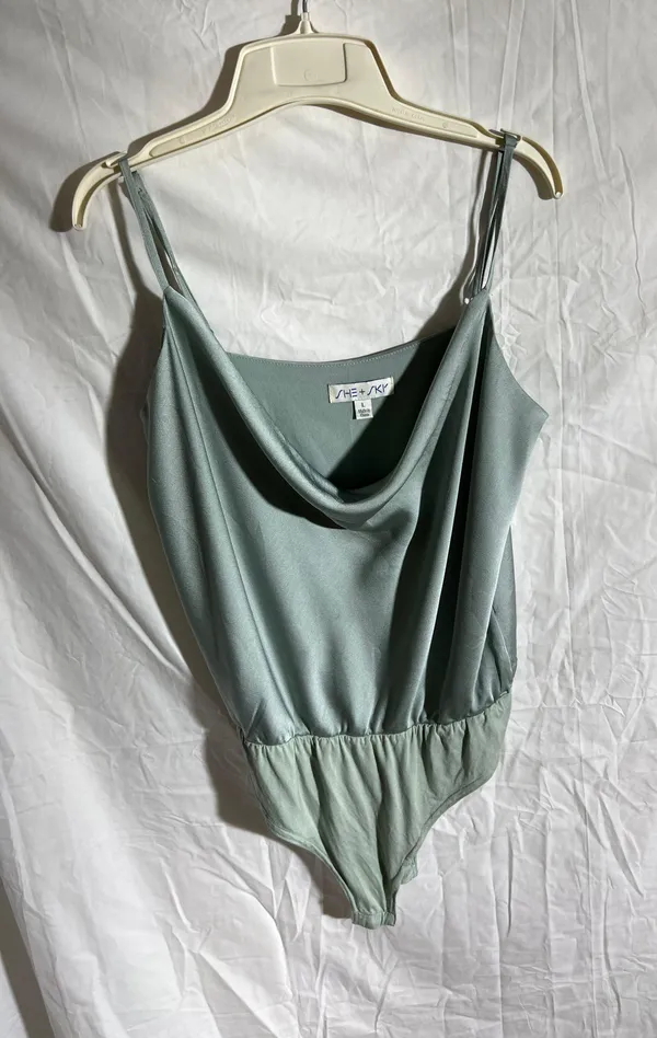 Bodysuit Size L - Image 3