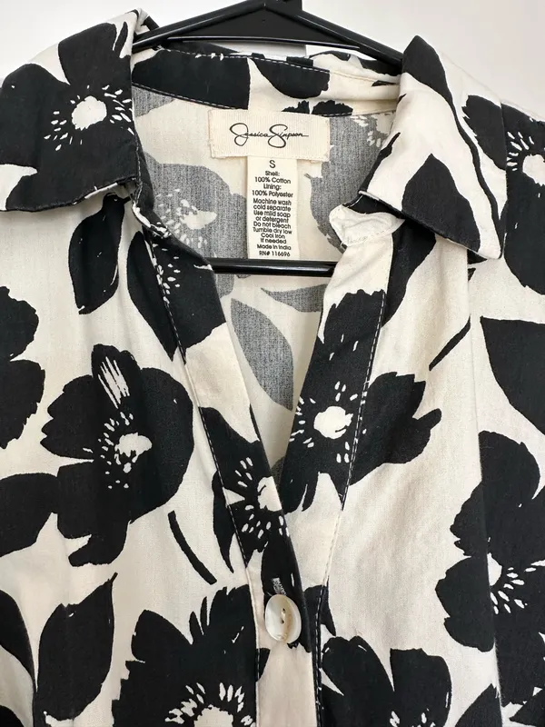 Jessica Simpson Floral Dress Puff Sleeve - Image 3