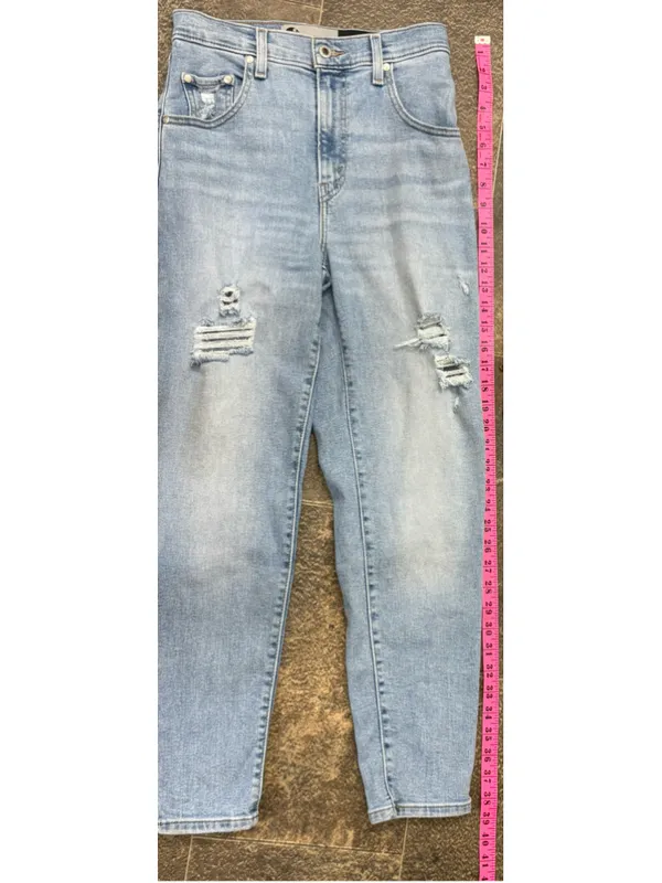 Levi’s SilverTab Mom Jeans Women’s W26 L27 Light Wash Distressed‎ High Rise - Image 14