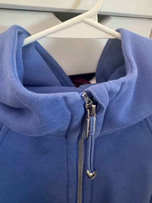 Blue Lululemon Cropped Hoodie Scuba - Image 3