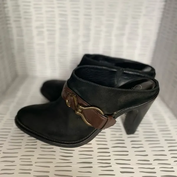 Cole Haan Womens Black LeatherNuBuck Buckle Mule Heeled Booties‎ Size 8B - Image 5