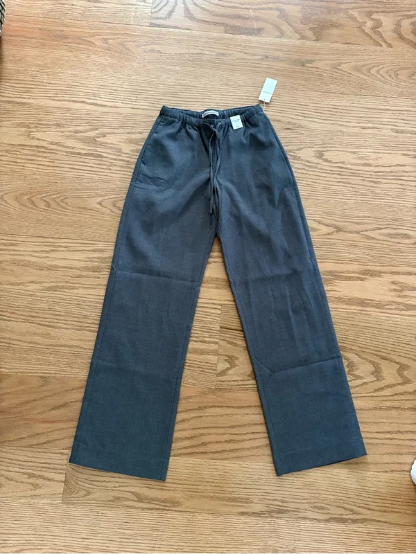 Abercrombie pants - Image 2
